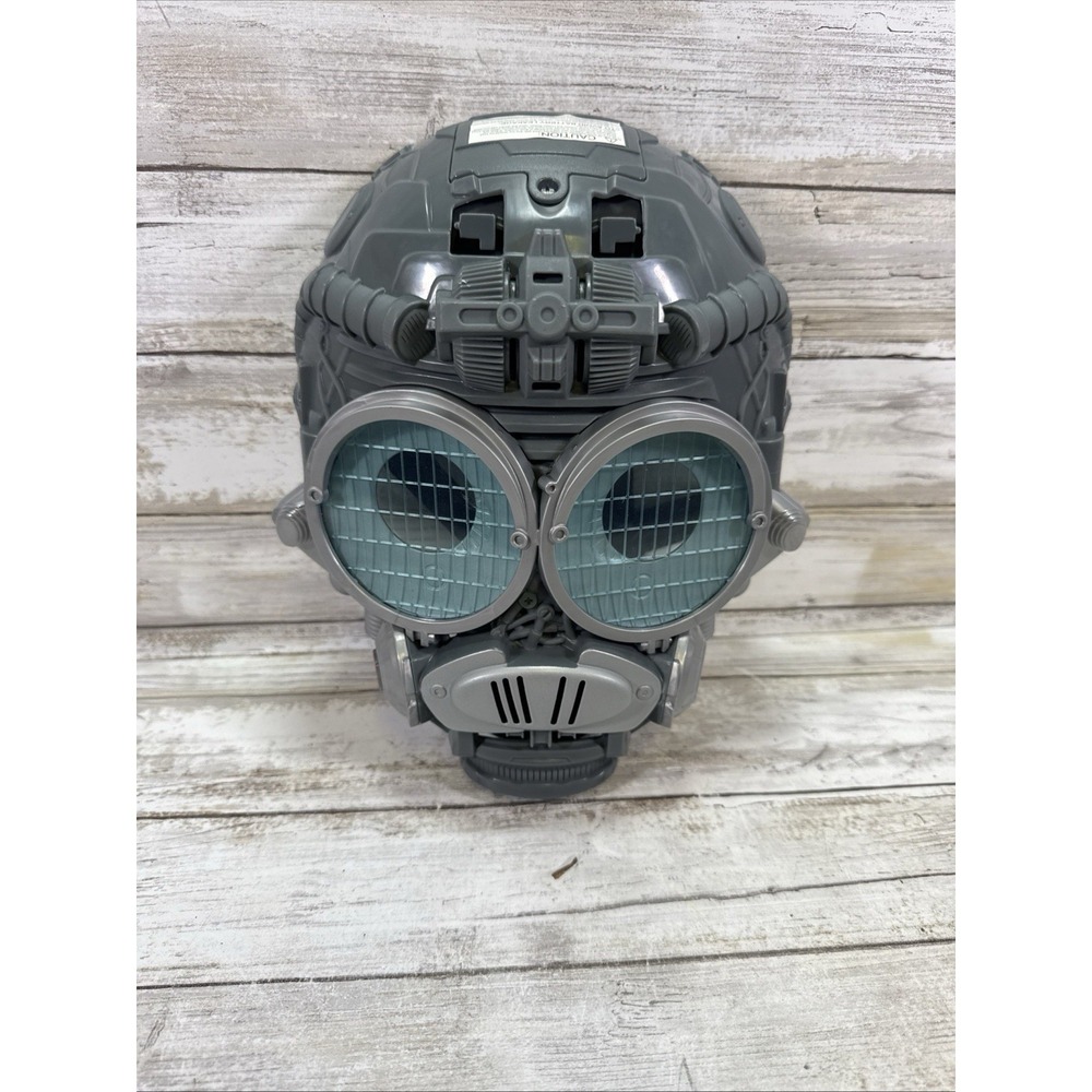 Hasbro‎ Transformers: Bumblebee Autobot Sqweeks Voice Changer Mask 2016